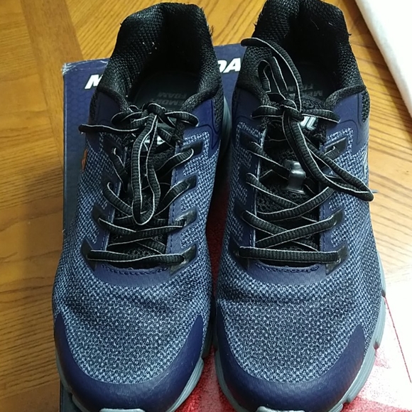 Men's Fila Memory Exolize Running Sneakers - Picture 2 of 3